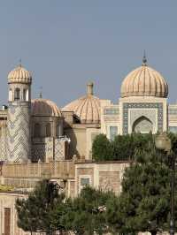 Spring Serenity at Hazrat Khizr Mosque