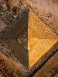🏜 Pyramids of Giza: Timeless Wonders of the Ancient World 🇪🇬✨