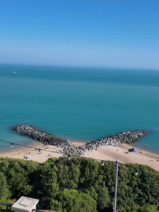 Folkestone 