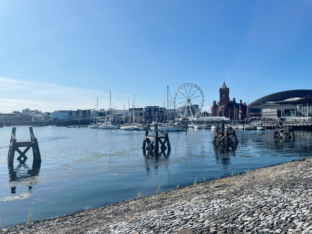 A Day in Cardiff: From the Majesty of the Castle to the Calm of the Bay