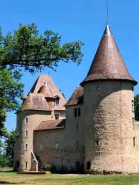 🏰 Château de Thoury – A Hidden Jewel Near Chambord, France