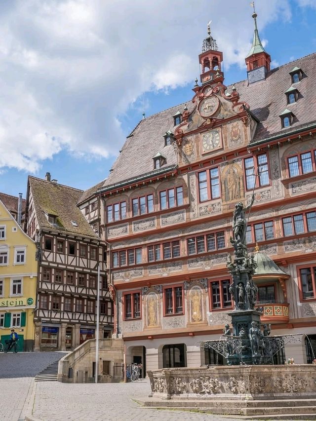 🏰📖 “Colorful Reflections & Scholar’s Charm: A Day in Tübingen” 🇩🇪