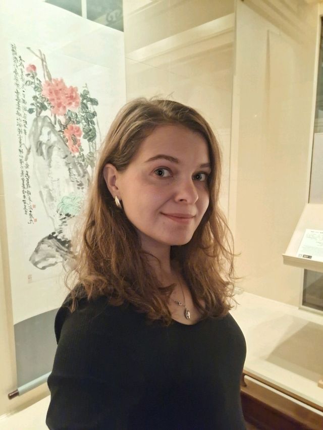 Шанхайский музей на Народной площади Шанхайский музей на Народной площади