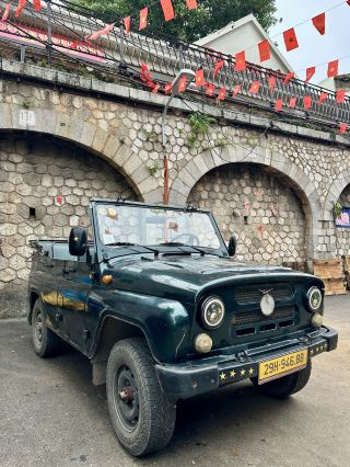 🏍️ Hanoi by Jeep: overrated?