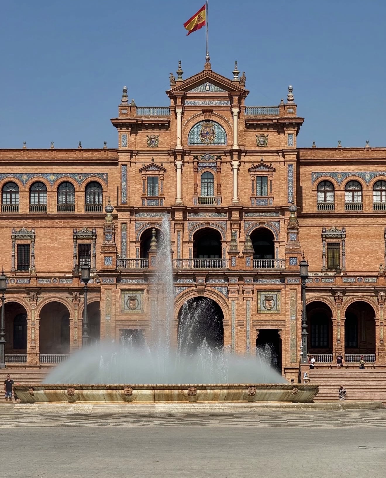🇪🇸 Seville, Spain — A City That Feels Like a Beautiful Memory ☀️🌿
