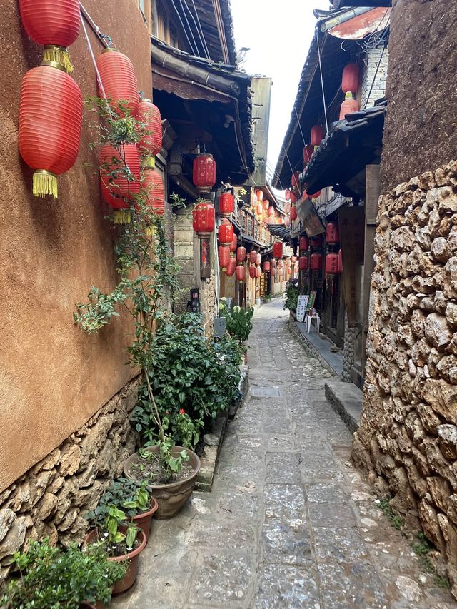 A Peaceful Jaunt Through Lijiang 🙏 