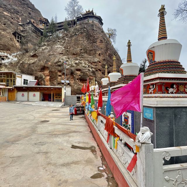 Real Jewel: Pinganxia hidden Forest Temple