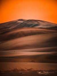 Chasing INCREDIBLE sunset over Gobi Desert😍