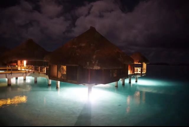 Honeymoon paradise - The St. Regis Bora Bora Resort