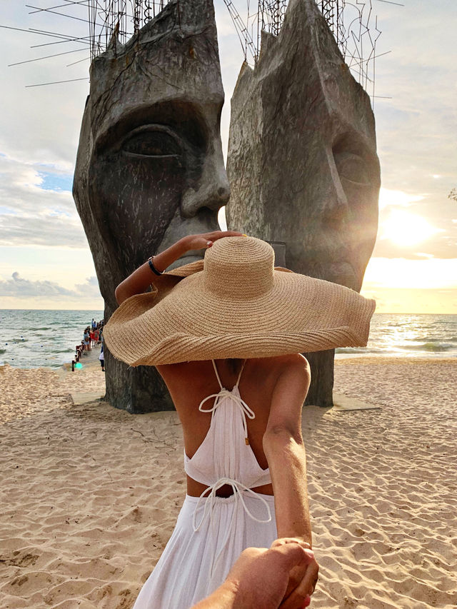 The giant statue in Phu Quoc Island🗿 is super cool!