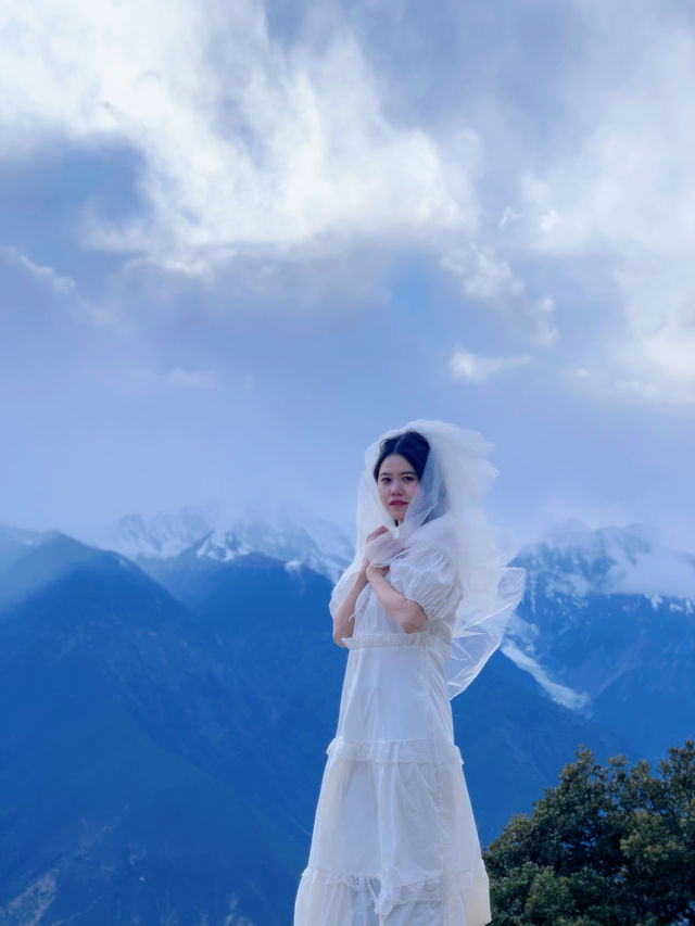 在梅里雪山拍一組“婚紗照”！