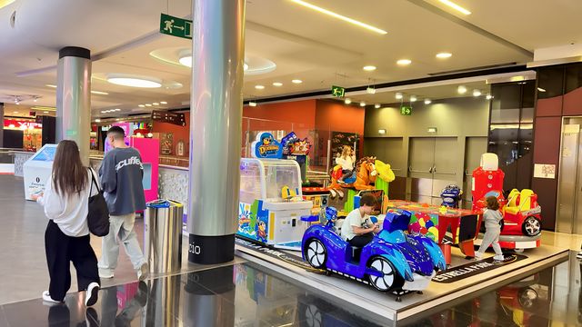 拉科魯尼亞馬里尼達休閒購物中心Marineda City