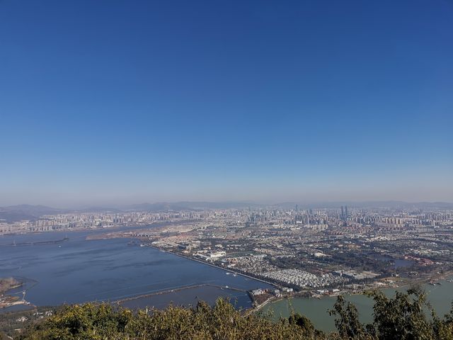 誰還沒有來昆明海埂大壩餵海鷗？