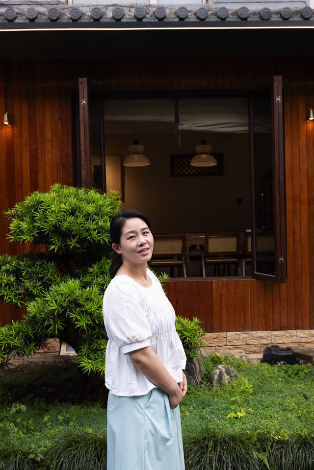 這個位於杭州西湖邊的村子真有氛圍感