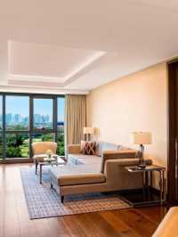 🌟✈️ Luxe Manila Stays: Marriott Magic! 🛎️🍽️