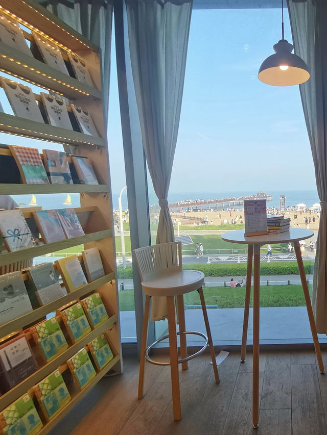 夏日避暑好去處｜秦皇島｜文藝海邊打卡地—蔚藍海岸