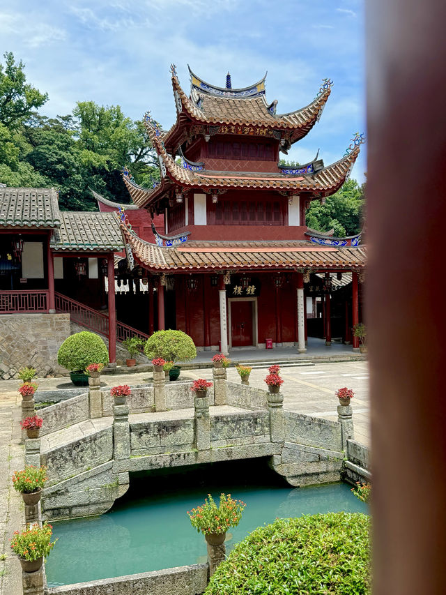福州人嘴真真嚴鼓山湧泉寺超好拍