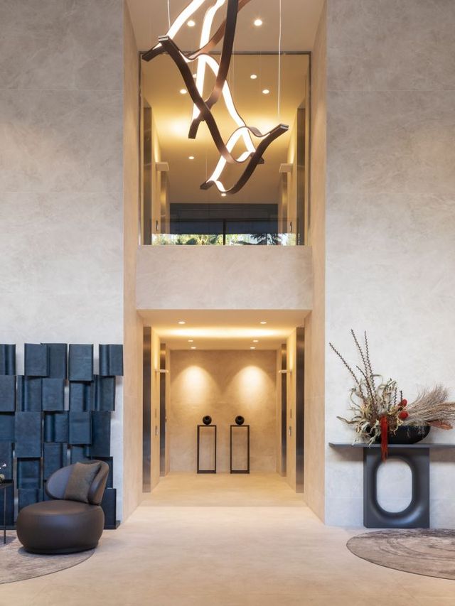 🌟✨ Istanbul's Chic Comfort: Marriott Executive Apartments 🏨🌃