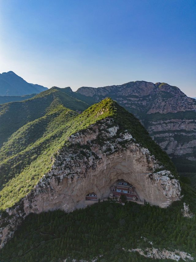 出差途中特意繞路去了山西，看看《齊天大聖孫悟空》中的其中一個取景地——覺山寺。