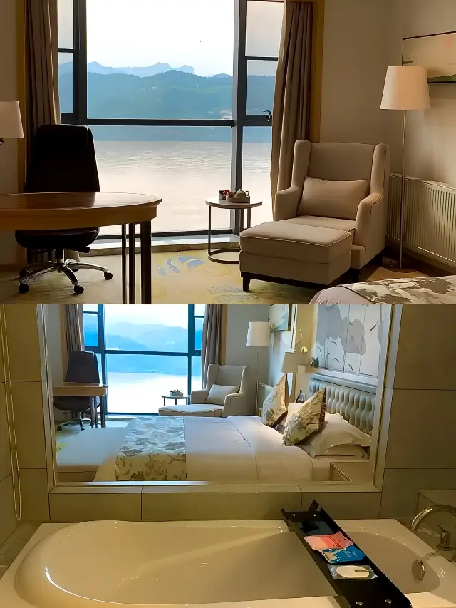 이창 여행 시 가성비 좋은 아름다운 강변 호텔.