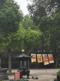 也許你也可以在寧波的「小天壇」（正陽禪寺）找到平靜。