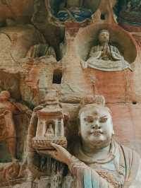 Baoding Shan Grand Impressions: Unique Rock Carvings