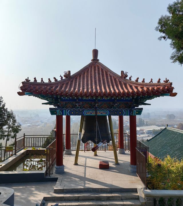 三河靈山寺。