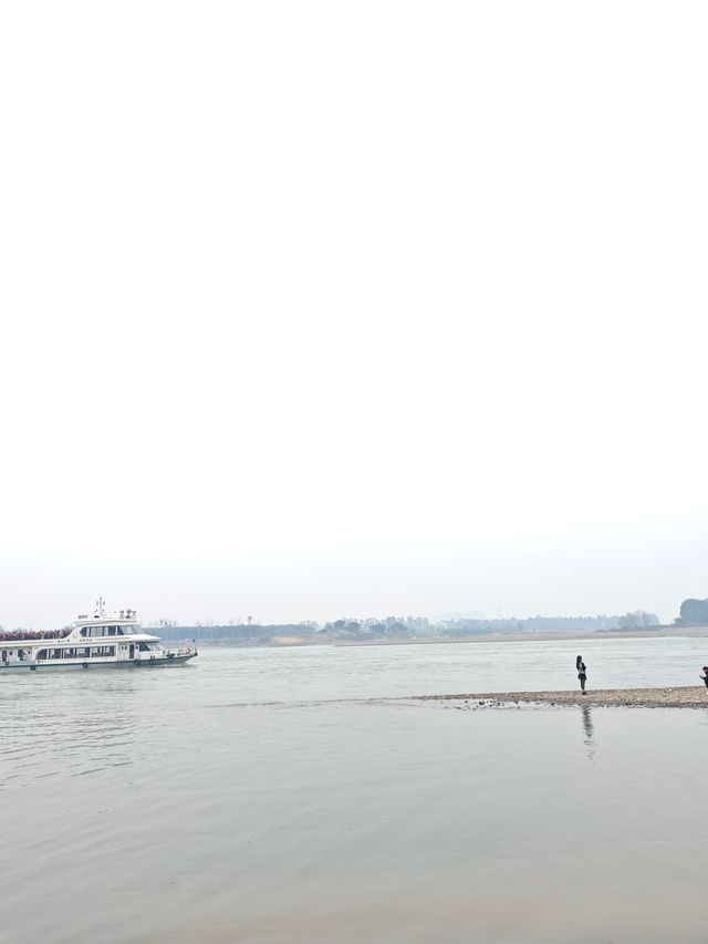 樂山濠上大橋 · 闖進春日油菜花秘境