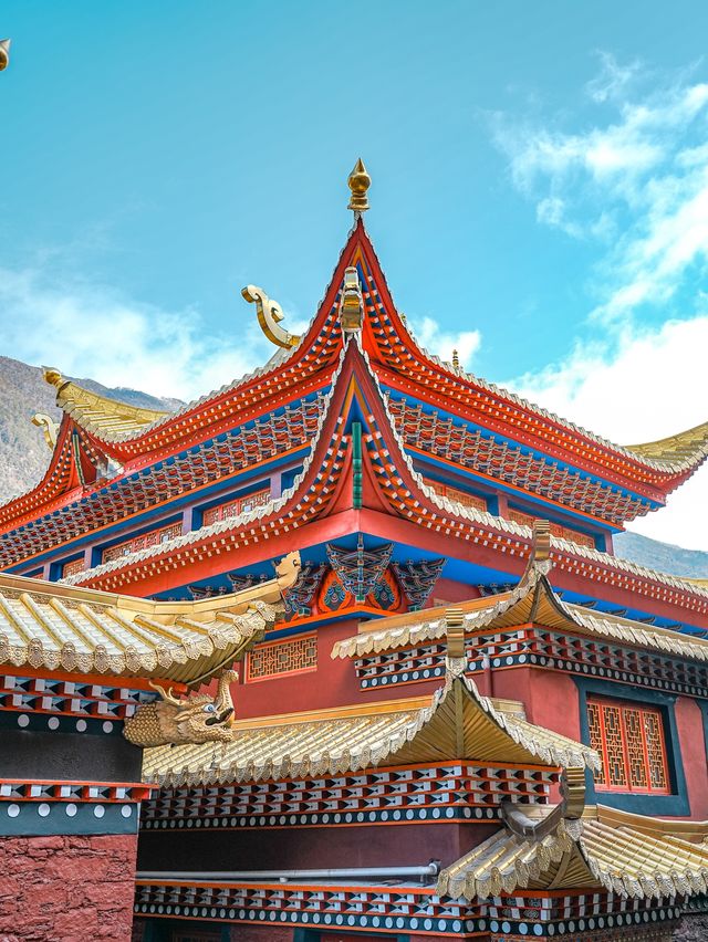 康定尋寺記 | 探秘心靈淨土，邂逅信仰之光