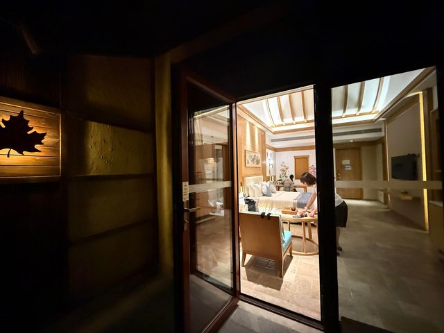 巴馬賜福湖君瀾酒店