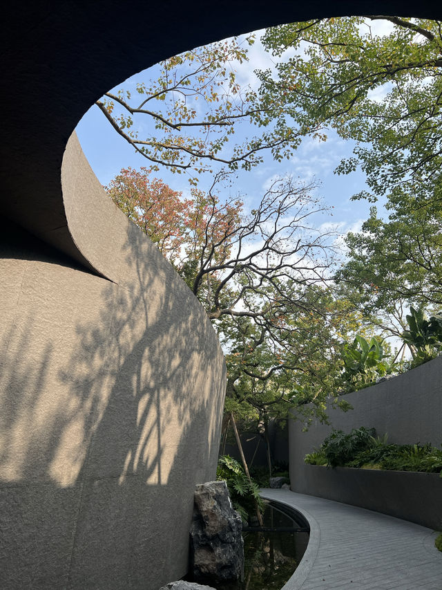 將春天裝進塔希提嘅小獨棟，靚到失