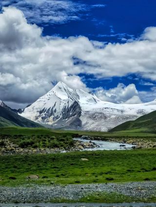 Tibet's Hidden Scenic Route: Stunning Views with Fewer Crowds!