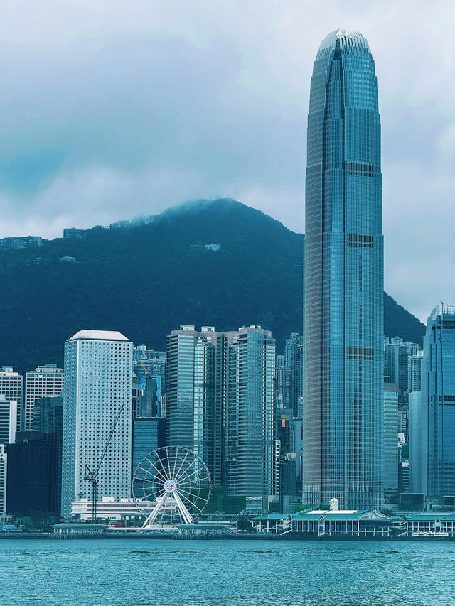 在香港🇭🇰被問爆嘅打卡攻略！原來歌裡嘅「東方之珠」咁好拍！
