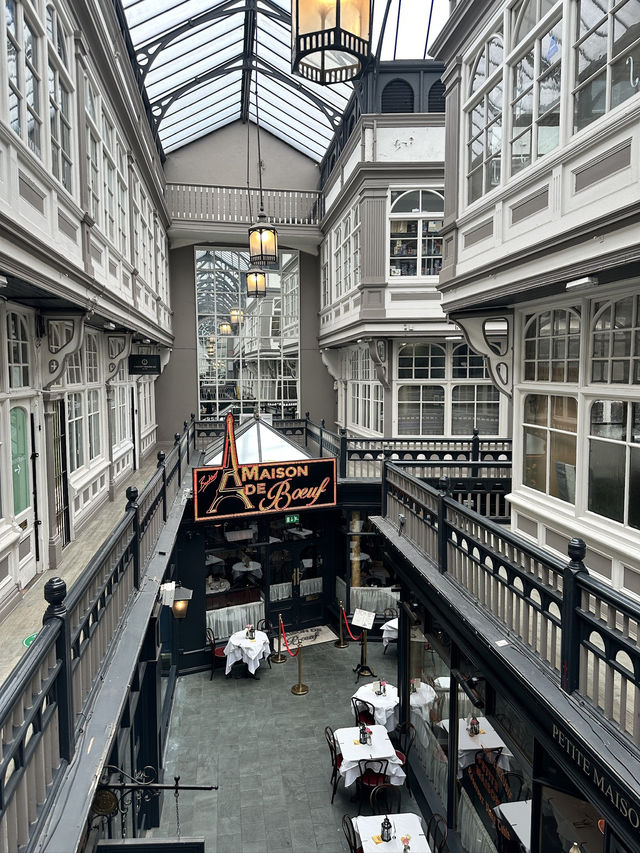 The Beautiful & Unique Arcades Of Cardiff, Like Travelling Back In Time