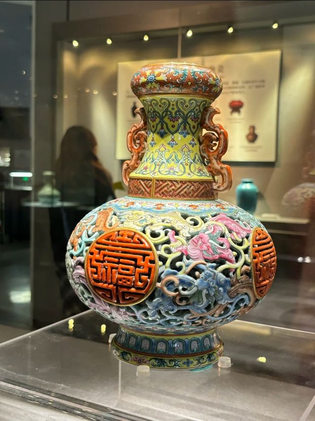 嚟景德鎮玩瓷都真係好有趣！呢篇攻略帶你玩轉景德鎮同浮梁，體驗中國傳統陶瓷文化嘅魅力～  景德鎮3