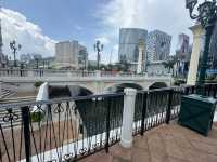 Macau - beauty is in the eye of the beholder 