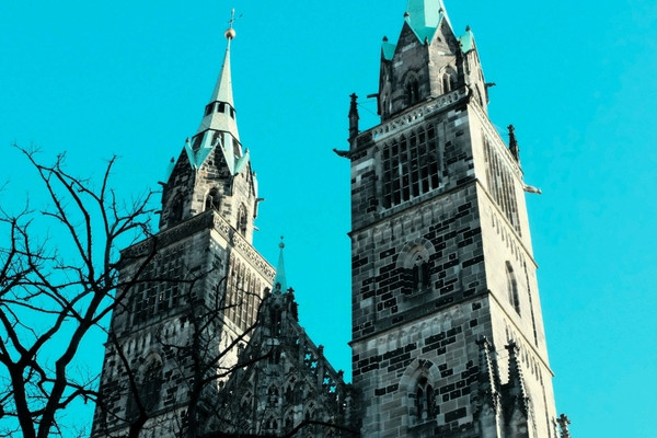⛪ St. Lorenz Church, Nuremberg – Gothic Splendor in the Old Town