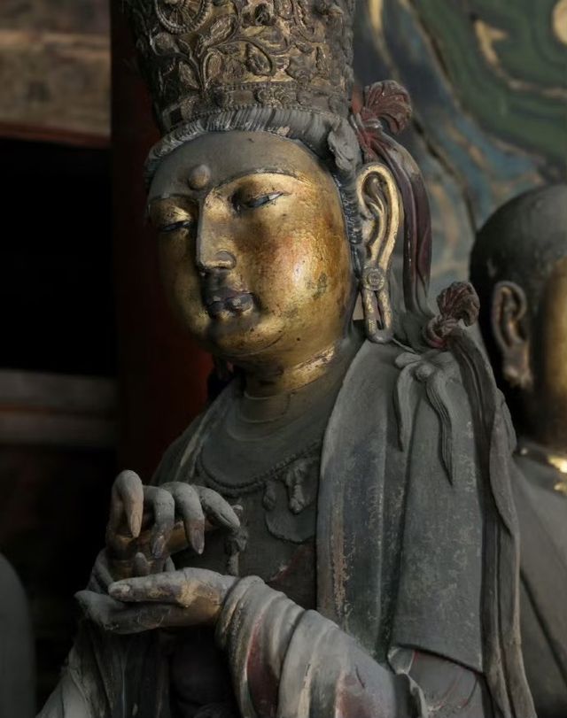 來大同怎能錯過千年古剎華嚴寺呢！這座遼金建築群真的太震撼了