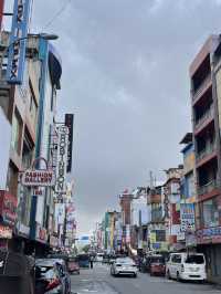 🌴 Colombo's Kaleidoscope: From Pink Palaces to Timeless Halls!
