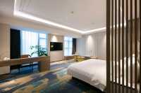 行政套房封神!陽光+浴缸承包商旅度假雙重快樂