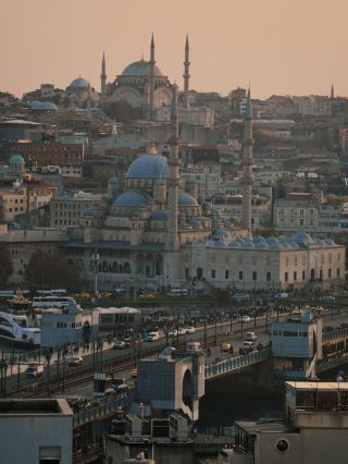 總有一天你會來世界十字路口伊斯坦堡