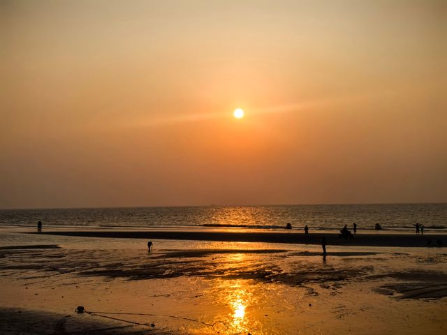 北海絕美日落觀賞地!石螺口海灘的晚霞浪漫哭了 北海絕美日落觀賞地!石螺口海灘的晚霞浪漫哭了