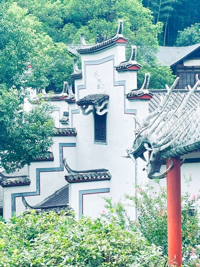 【張家界土司城】輕鬆好逛的景區,小角落都很出片 【張家界土司城】輕鬆好逛的景區,小角落都很出片