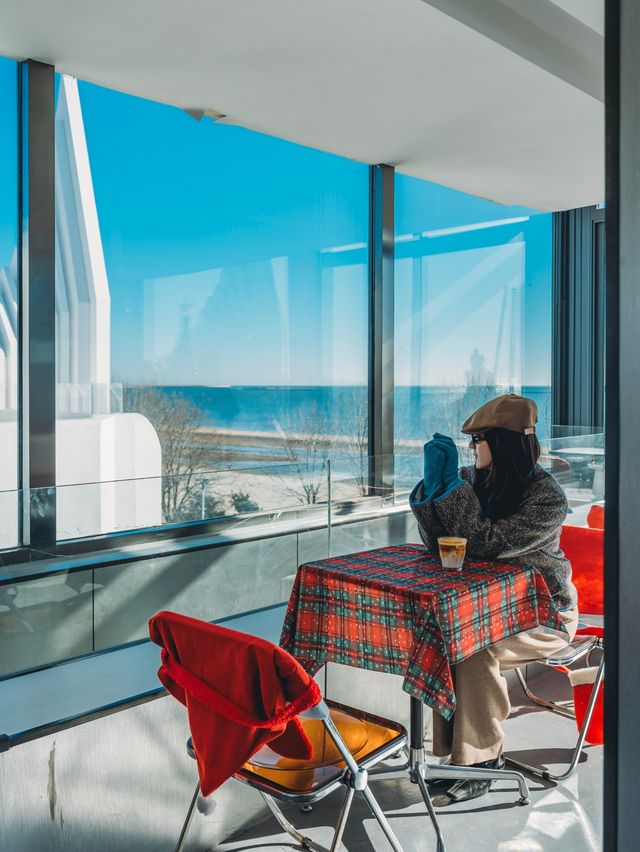 有沒有人會反覆愛上冬日的海邊? 有沒有人會反覆愛上冬日的海邊?