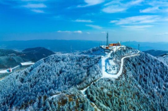 [Ningxia Winter Travel: Liupanshan Snow Ridge + Laolongtan Icefall Group, Jingyuan County, Guyuan City]