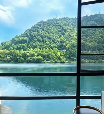 江浙沪の秘蔵の山水の秘境、新安江の詩情あふれる江景に泊まる | Trip