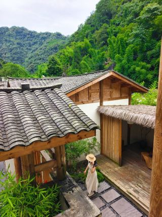 Chengdu 1.5h｜Valley private hot spring villa, the ultimate summer escape