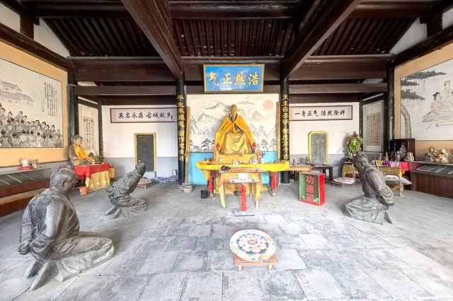 鐵肩曾擔社稷重,辣手難平奸佞私