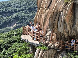 Mount Song travel guide | Enjoy cliffside views, experience this cultural mountain without regret!