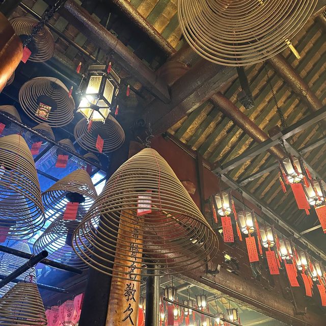 新年最受歡迎一家大細去嘅文武廟 新年最受歡迎一家大細去嘅文武廟